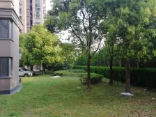 近2年精装修!充电桩车位,中泱空调,志邦全屋定制