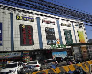 店长推荐,城铁旁,繁华地段,城关燕房路小区2室1厅