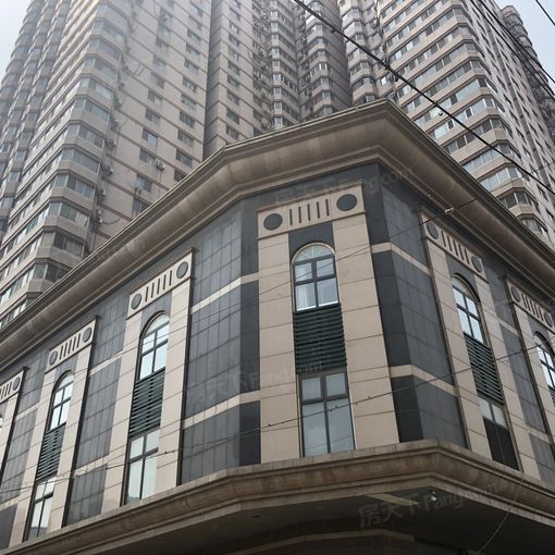 鲁能经纬大厦2室2厅1卫南北朝向5000.00元/月出租