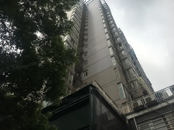五一华府