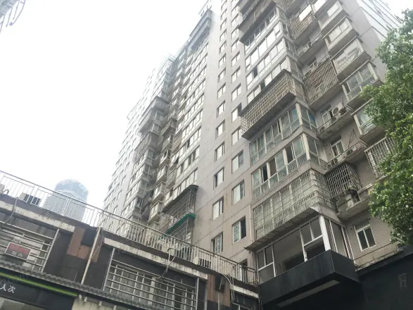 五一华府