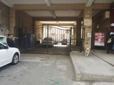 西安路交通四通八达南北近地铁换乘站西安路站地铁A口