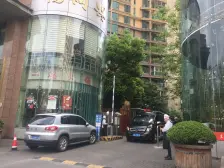 旁边地铁、公园、日常水电成本低、框架结构、配套完善