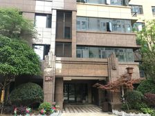 次新小区满五唯一三房双卫设计依山傍水环境空气好
