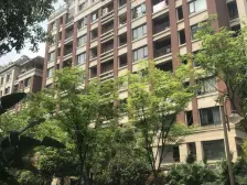 龙湖观蓝,带露台,住家装修,带车位,诚心出售