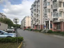 红梅苑 5室2厅 南 北