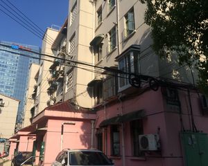 税费各付 省成本,新装修未住过人,不临马路,采光足
