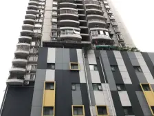 观音桥 飞扬世纪六房136万