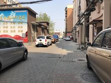 二楼两室,户型好,价格便宜,采光好,业主诚意出售。