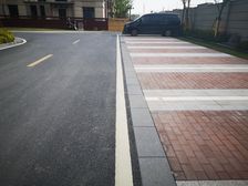 景瑞首排,中间楼层,经典三房,房东急售