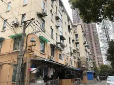 孩子已经XiaoXue毕业,电梯房,精装修,拎包入住