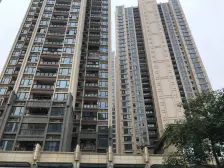 此房满五年,采光好,通风顺畅,东南西北对流