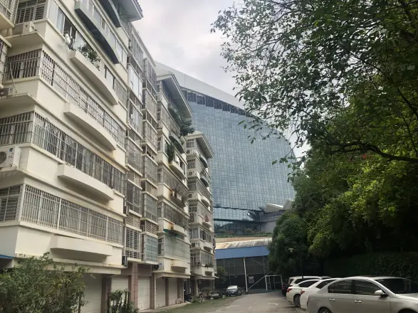 龙盘小区
