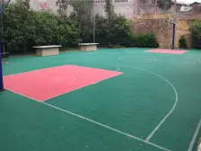 此房环境安逸,交通方便,适合居住,小区环境好,