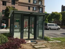 精装修,小区中心位置,电梯房,主卧朝南,采光充足