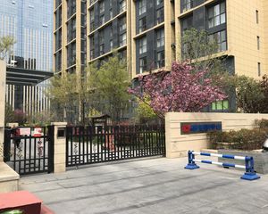 2015年小区精装无遮挡看房方便价格可议