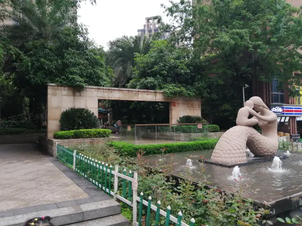 融汇半岛玫瑰公馆