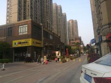 双阳台,小区中心位置,居家装修,二梯四户