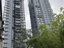 一室一厅有外阳台,采光好,走路就到石坪桥轻轨站