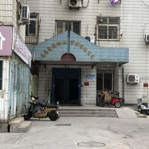 聚豪大厦1室1卫东南朝向1500.00元/月出租