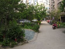 中间楼层,3室2厅楼层佳,边户精装修近三院,地铁口