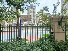 茶园刘家坪 轻轨房 洋房小区横厅户型 朝中庭 诚心出售