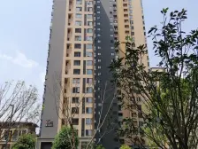 巴宾路融汇半岛观江 清水四房 住家安静 。