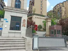 奥园商圈洋房南北同透、板式结构