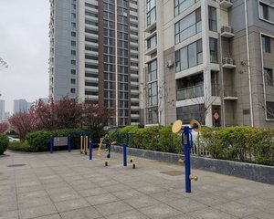 第五城市小区,地铁口小高层全天采光装修好