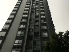 五里店三轻轨,曼哈顿广场,正规一房带阳台