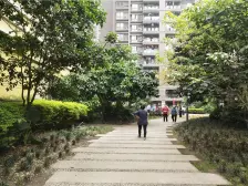 环线上精致小户型,配套齐全,出行方便