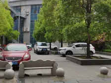 朝西 采光好 精装修 保养好 急售 价可谈