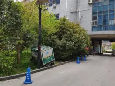 悠尚生活广场复式公寓,2房,自住保养好 房东换房 诚意出售