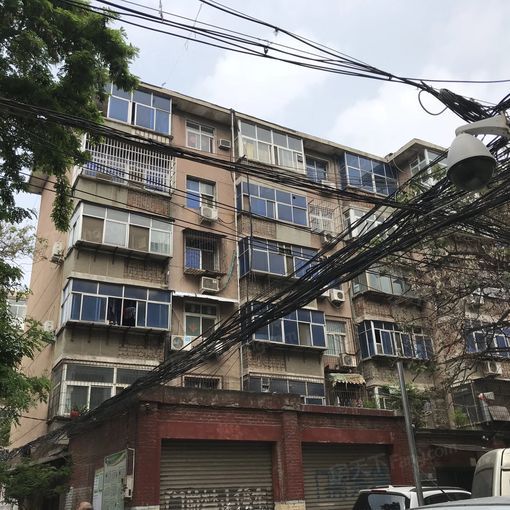 东福民小区3室1厅1卫南朝向1200.00元/月出租