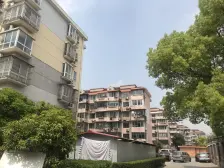 呼玛三村2室南朝向215.00万元/套出售