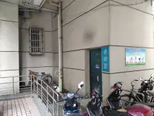 高区电梯满5年1房,带一个16㎡的客厅,视野景观好。