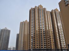 东方名城上下两层四居室精装修户型好诚心出售看房方便