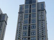 加州新牌坊 中渝香奈公馆二房155万