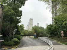 房东急售,得房率高,毛胚装修方便