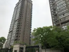 181平带160平地下室,带花园,6房4卫,精装修