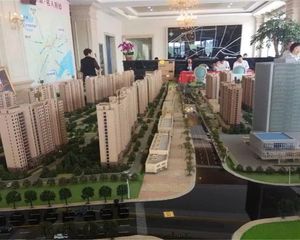 东鼎名人府邸2室2厅南