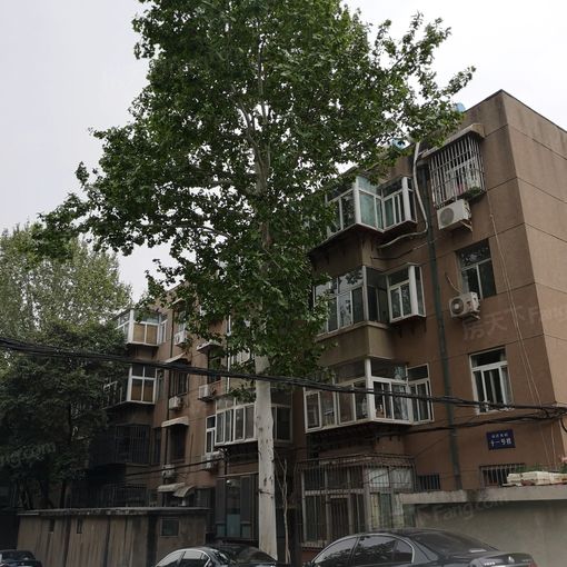 省委二宿舍东院3室1厅1卫南朝向2700.00元/月出租