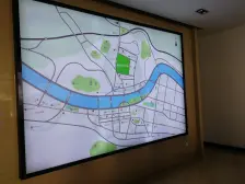 易大天地(二手) 4室1厅 南 北