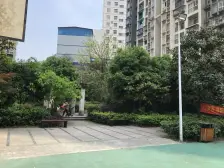 配套成熟的小区 近轻轨临商圈 产权清晰随时交易