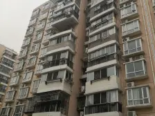 地杰没用!御桥双轨,看房方便,精装修,大一房