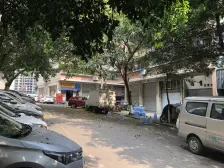 商圈核芯160平三房双卫 万达,永辉,轻轨皆有