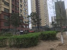 万城小两室精装修不把山看房方便