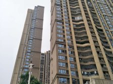 房子看花园安静,业主诚心放卖,合适价钱可以协商