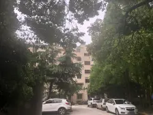 中间楼层2房一厅采光好,总价低,税费少,价格可谈