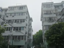 育秀三区小面积 总价低 中楼层 出行便利